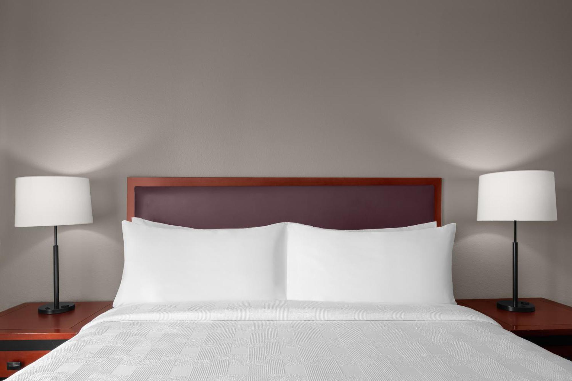 Larkspur Landing Extended Stay Suites Роузвілл Екстер'єр фото